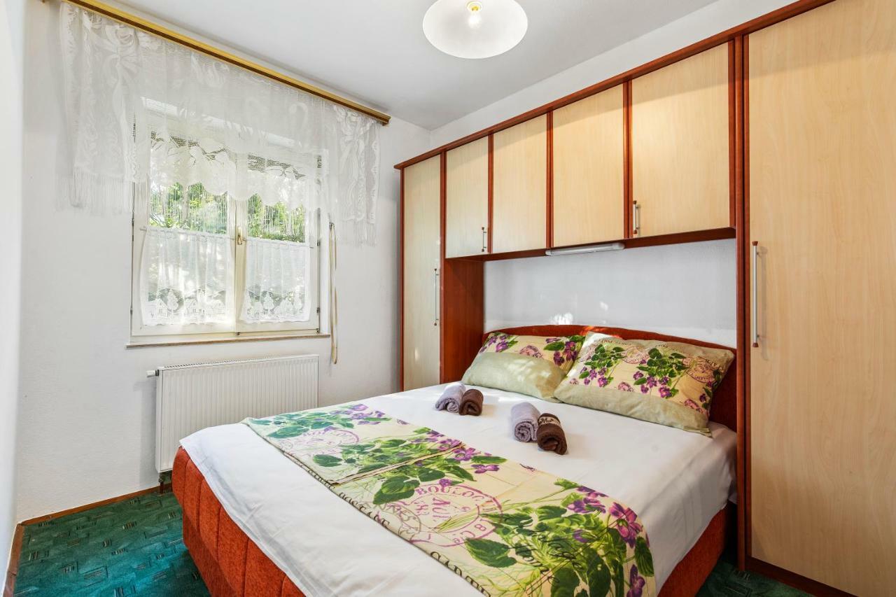 Ruza Apartment Senj  Ngoại thất bức ảnh