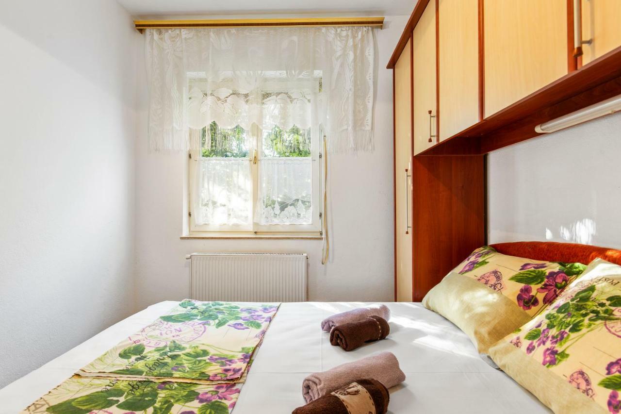 Ruza Apartment Senj  Ngoại thất bức ảnh